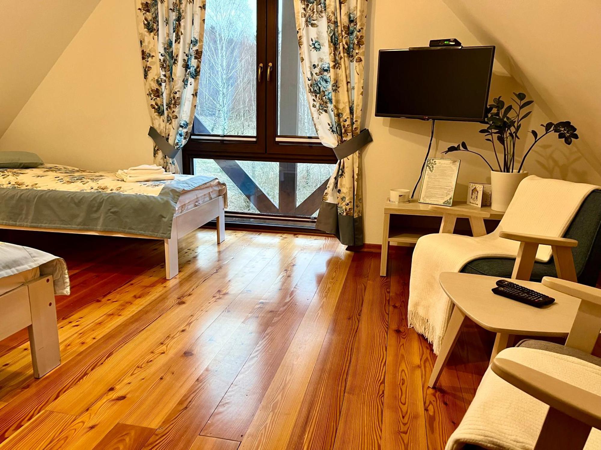 Apartamety i Pokoje Gościnne Na Jaskółczej Świeradów-Zdrój Exterior foto