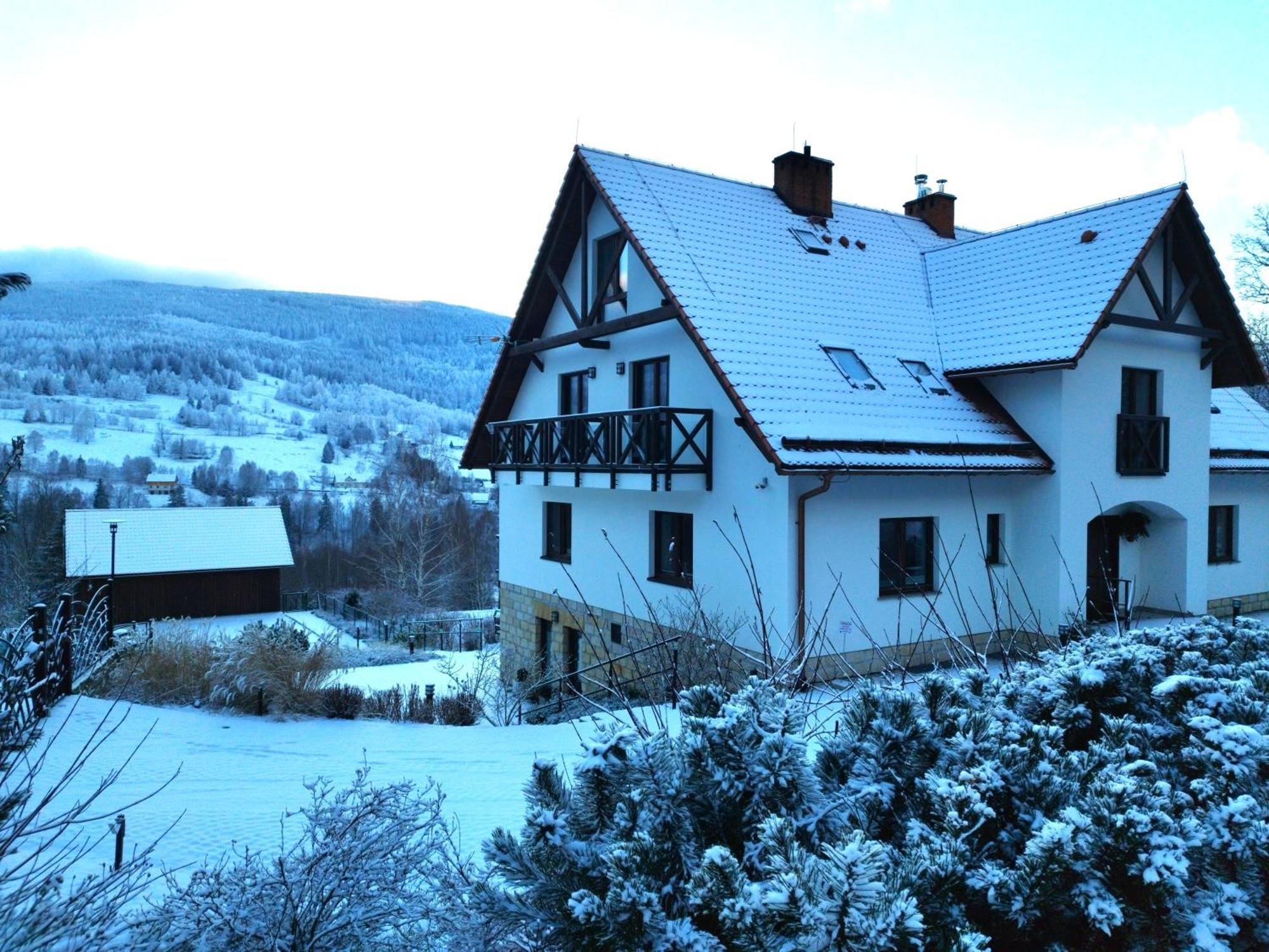 Apartamety i Pokoje Gościnne Na Jaskółczej Świeradów-Zdrój Exterior foto